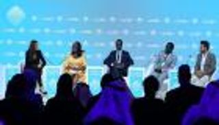 مسؤولون في رواندا بقمة الحكومات: نعمل بكد لتحقيق مبدأ الاستدامة