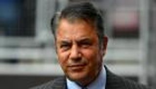 رئيس كارديف يوضح سبب التأخر في دفع قيمة انتقال سالا