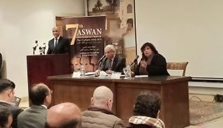 الدكتورة إيناس عبدالدايم وزيرة الثقافة المصرية خلال المؤتمر الصحفي