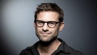 الروائي الفرنسي نيكولا ماتيو -  صورة أرشيفية