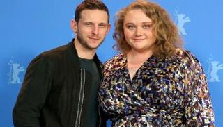 مهرجان برلين يعرض فيلما يتناول معاناة عنصري لإصلاح نفسه