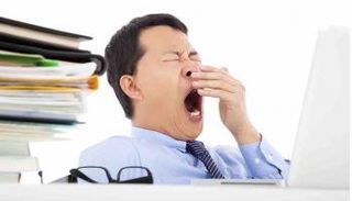 قلة النوم يزيد من خطر الإصابة بالسرطان - أرشيفية