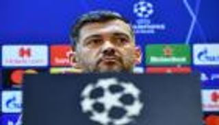 مدرب بورتو: يجب أن نتسلح بالذكاء والقوة أمام روما