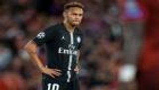 نيمار يلجأ لطبيب برشلونة