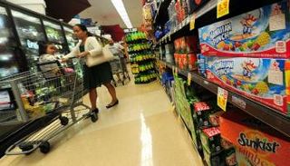 دراسة: لا يوجد خطر على صحة الإنسان جراء تناول الأطعمة الجاهزة -أرشيفية