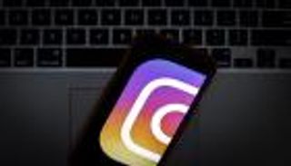 أنستقرام يقترب من منافسة واتساب في خدمة الرسائل