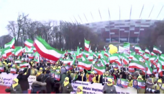 جانب من مسيرة وارسو المناهضة لنظام طهران