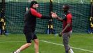 كلوب يرمم دفاعات ليفربول في معسكر ماربيلا قبل لقاء بايرن