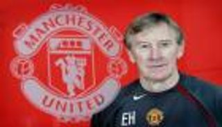 وفاة مكتشف جيل 92 في مانشستر يونايتد