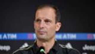 أليجري يرد على أنباء رحيله عن يوفنتوس