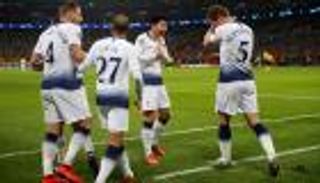 سون يمارس هوايته المفضلة.. ولورينتي يضع بصمته أمام دورتموند