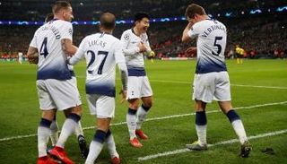 فرحة لاعبي توتنهام