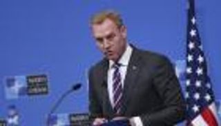 وزير الدفاع الأمريكي بالوكالة: ملتزمون بالقضاء على داعش في الشرق الأوسط