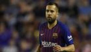 ليون الفرنسي يفصل ألبا عن تجديد عقده مع برشلونة