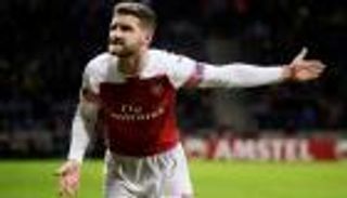 مدافع أرسنال تميمة حظ باتي بوريسوف في التفوق على الإنجليز