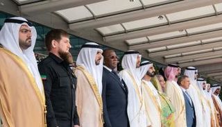محمد بن راشد ومحمد بن زايد يشهدان افتتاح معرض أيدكس