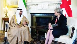 الشيخ محمد بن زايد آل نهيان وتيريزا ماي (أرشيفية)