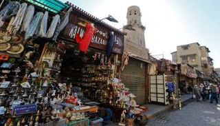 شارع المعز بالقاهرة