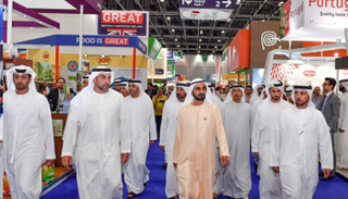 محمد بن راشد يزور معرض جلفود 2019