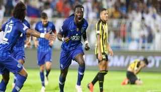 جوميز محترف الهلال السعودي