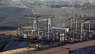 مصر جاهزة لتوصيل الكهرباء للسودان نهاية مارس بمقابل عيني