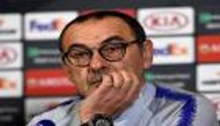 ساري يزيد الغموض حول مستقبله مع تشيلسي