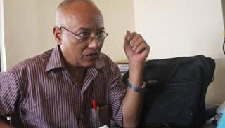  الكاتب المصري حسين عبدالعليم - أرشيفية