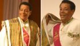 بالصور.. أفورقي تكلي.. فنان تشكيلي إثيوبي تزين لوحاته معارض العالم