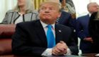 ترامب يبحث تمديد الموعد النهائي للهدنة التجارية