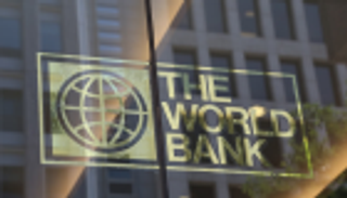 اليمن والبنك الدولي يبحثان إعادة الإعمار والتعافي الاقتصادي
