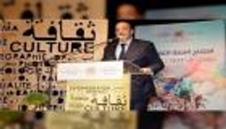 وزير الثقافة المغربي يشيد بدور حاكم الشارقة في إثراء الشعر العربي