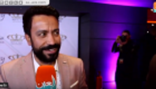 بالفيديو.. سامح حسين: زوجتي رشحت ساندي لبطولة فيلم "عيش حياتك"