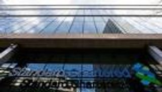 بنك بريطاني قد يُغرم بمئات الملايين من الدولارات والسبب إيران