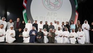 حفل تكريم اللجنة المنظمة للمتطوعين ومجموعات كأس آسيا