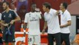 لوبيتيجي يكشف سر عدم اعتماده على فينيسيوس في ريال مدريد