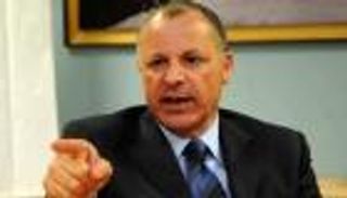 رئيس اتحاد الكرة المصري يشيد بتجربة بيراميدز