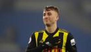 فيديوجراف.. هاتريك ديولوفيو في كارديف يقوده لتحقيق 3 أرقام مميزة