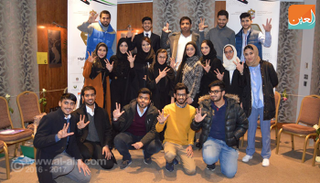 طلاب إماراتيون مبتعثون في الخارج 