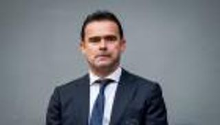 أياكس يحطم آمال أرسنال في أوفرمارس