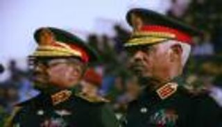 عوض بن عوف.. جنرال دفاع مخضرم نائب جديد للرئيس السوداني