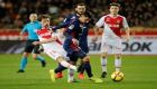 موناكو يهزم ليون بثنائية ليواصل انتصاراته في الدوري الفرنسي