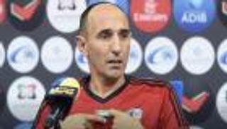 مدرب بني ياس: لن أبكي بسبب الغيابات 