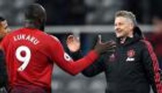 لوكاكو يشيد بتعامل سولسكاير مع أزمة الإصابات