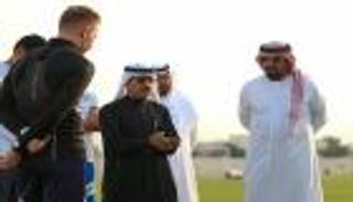 رئيس اتحاد كلباء يدعم لاعبيه قبل مواجهة النصر