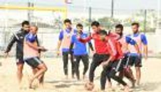 "أبيض الشواطئ" يستعد لكأس آسيا بمعسكر خارجي في تايلاند