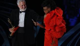 هانا بليتشر وجاي هارت - رويترز