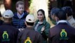 الأمير هاري وميجان يلتقيان شبابا من أصحاب الهمم في المغرب 