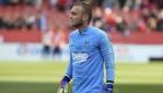 برشلونة يبدأ التواصل مع بديل سيليسين