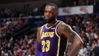 ليبرون جيمس 