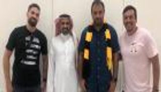 اتحاد جدة يعلن وصول سييرا إلى جدة